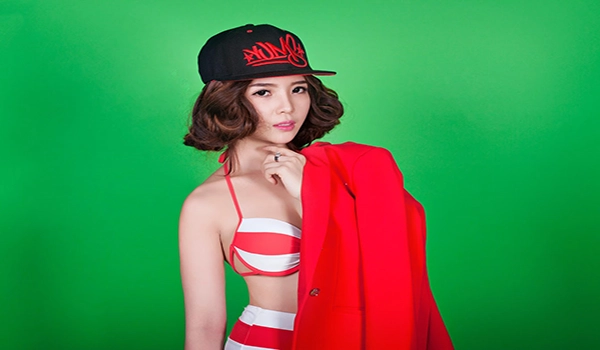 nhung28