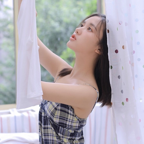 Quynh3